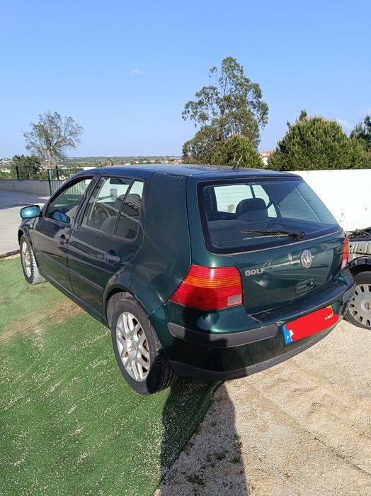 VW Golf MK4 IV 1.4 16v para peças - jantes caixa parachoques interiores modulos cintos interiores outros