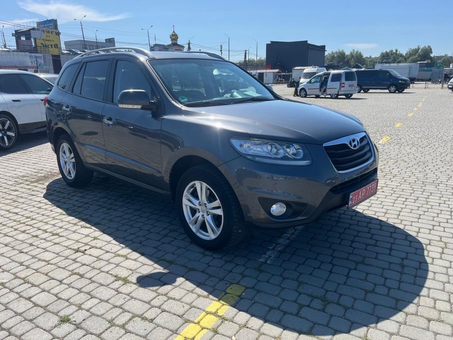 Hyundai Santa Fe 4 wd 2011