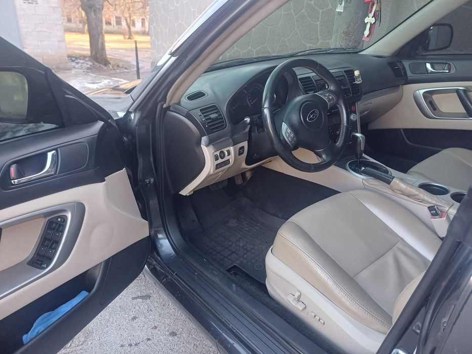 Субару Легаси 2.0