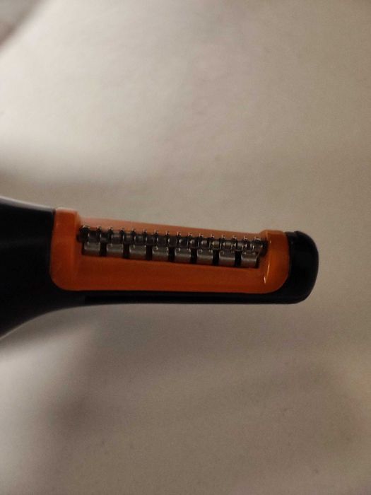 Триммер PHILIPS NT9110/30 отличное состояние