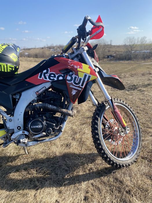 Продам Loncin 250