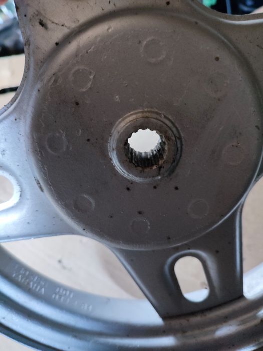 Диск задний yamaha salient