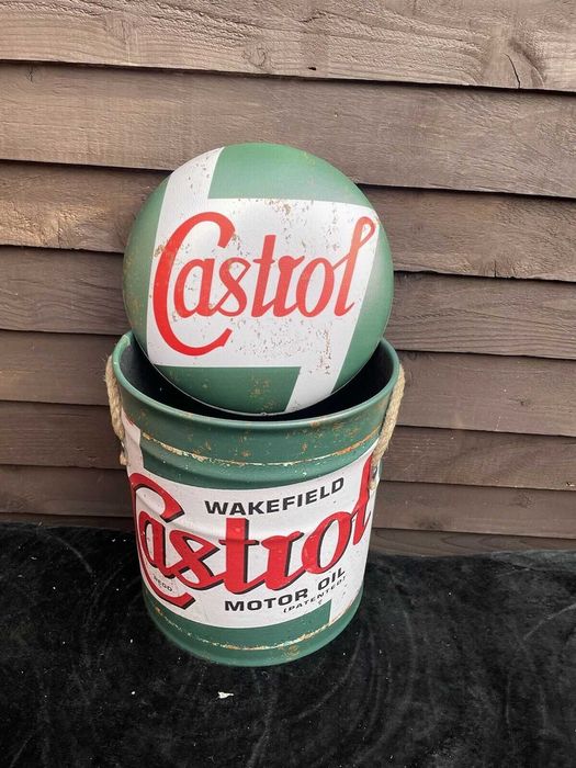 Castrol, banco, puff (3 unidades)