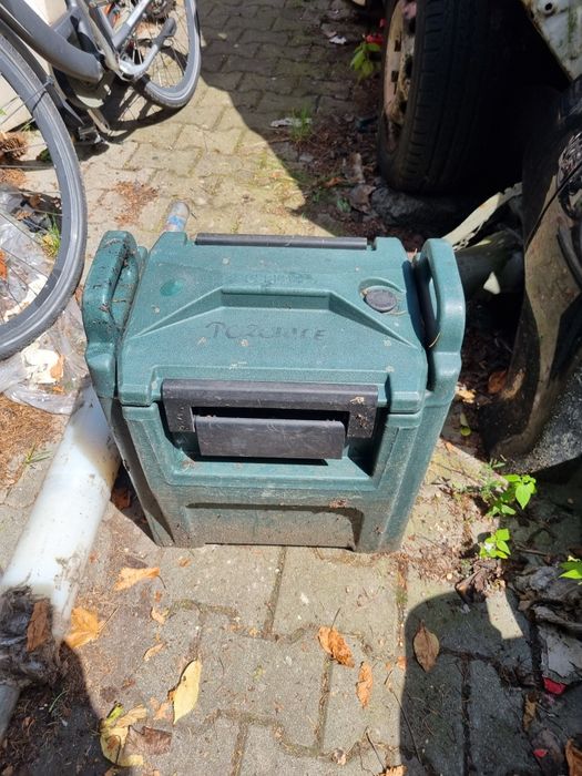 CAMBRO USA Pojemnim Termos na Napoje Imprezy w Plenerze Okolicznosciow
