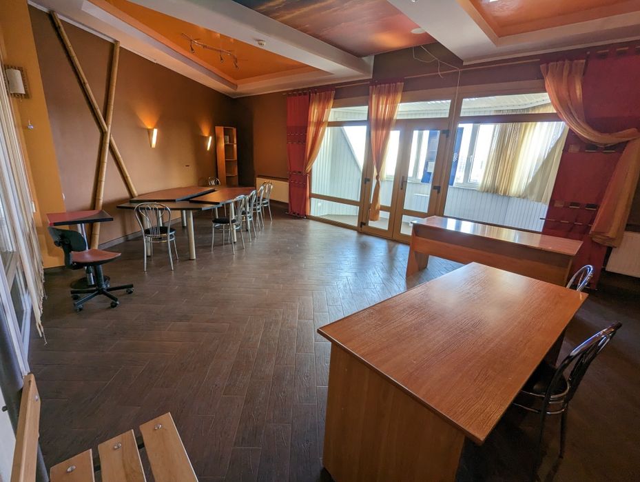 Здам офісне приміщення, район ТЦ "Чайка"