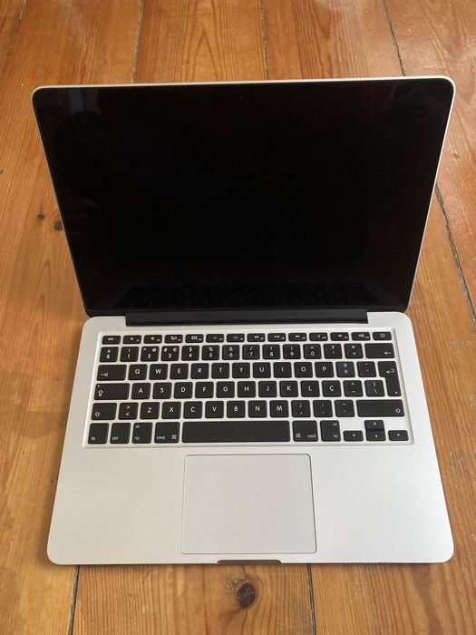 Macbook Pro 13” (2015)