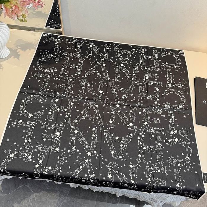 Apaszka Chanel nowa 90x90 cm silk