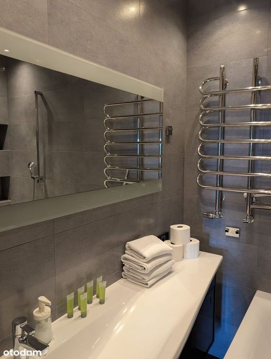 elegancki, w pełni wyposażony apartament -Chmielna