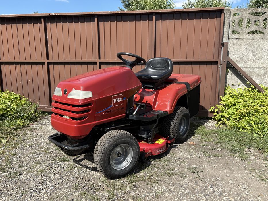 Traktorek kosiarka Husqvarna TORO DH210