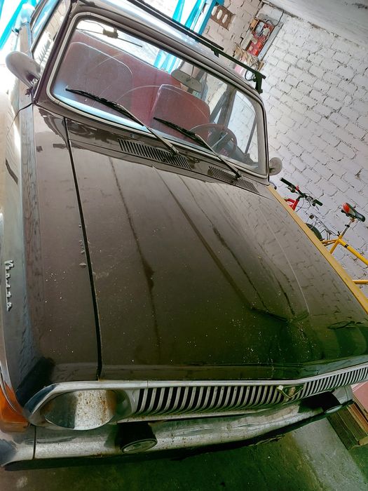 Продам авто Волга 24