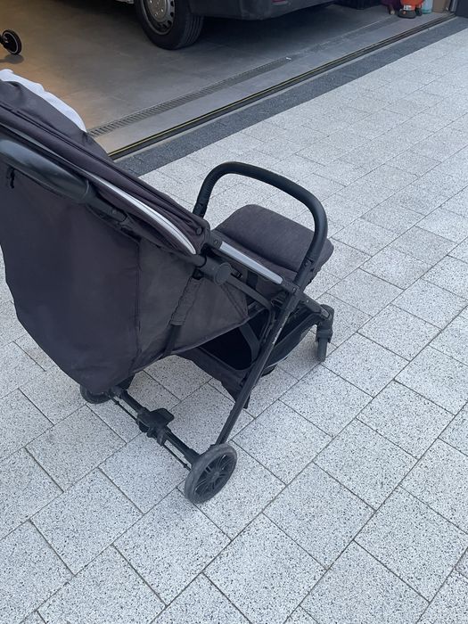 Wózek spacerówka Inglesina Quid3 do 22kg