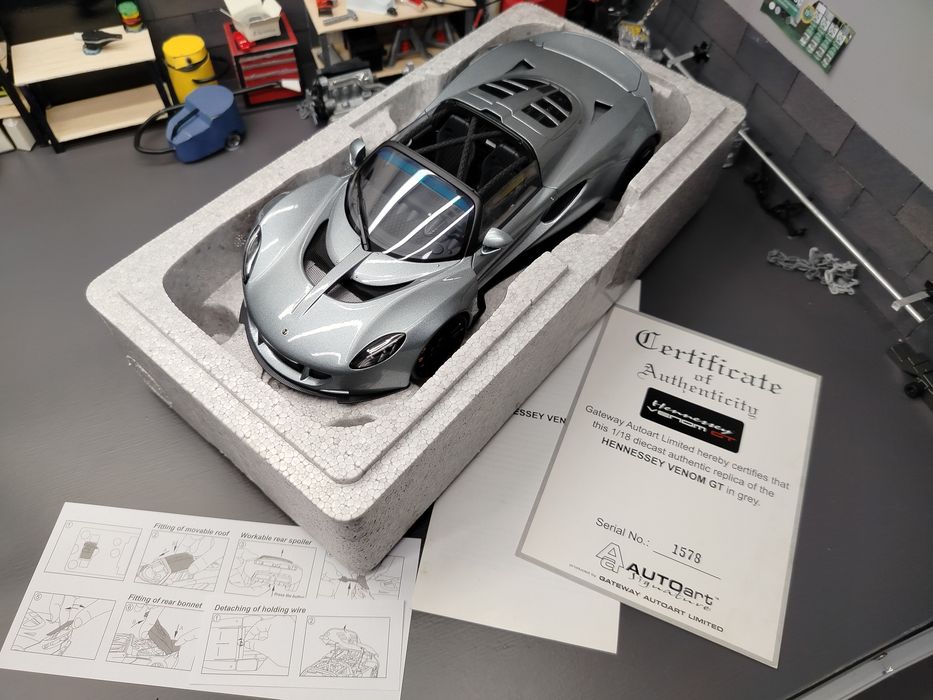 Hennessey Venom GT AutoArt Signature 1/18 Gniezno • OLX.pl