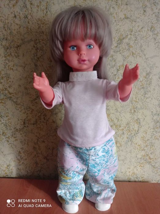 Продам куклу. Рост 60см. В нормальном состоянии.