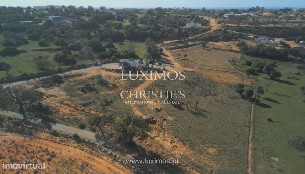 Amplo terreno rústico para venda na Guia, em Albufeira, Algarve — Guia, Faro