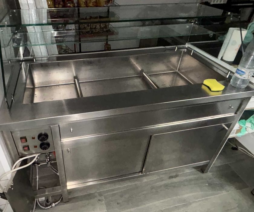 Balcão/Expositor Banho-Maria em vidro _ 230V Inox c/ Vitrine e Estufa – 4 GN1/1 ou 8 GN1/2