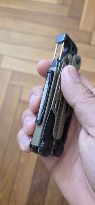 Leatherman Signal coyote multitool