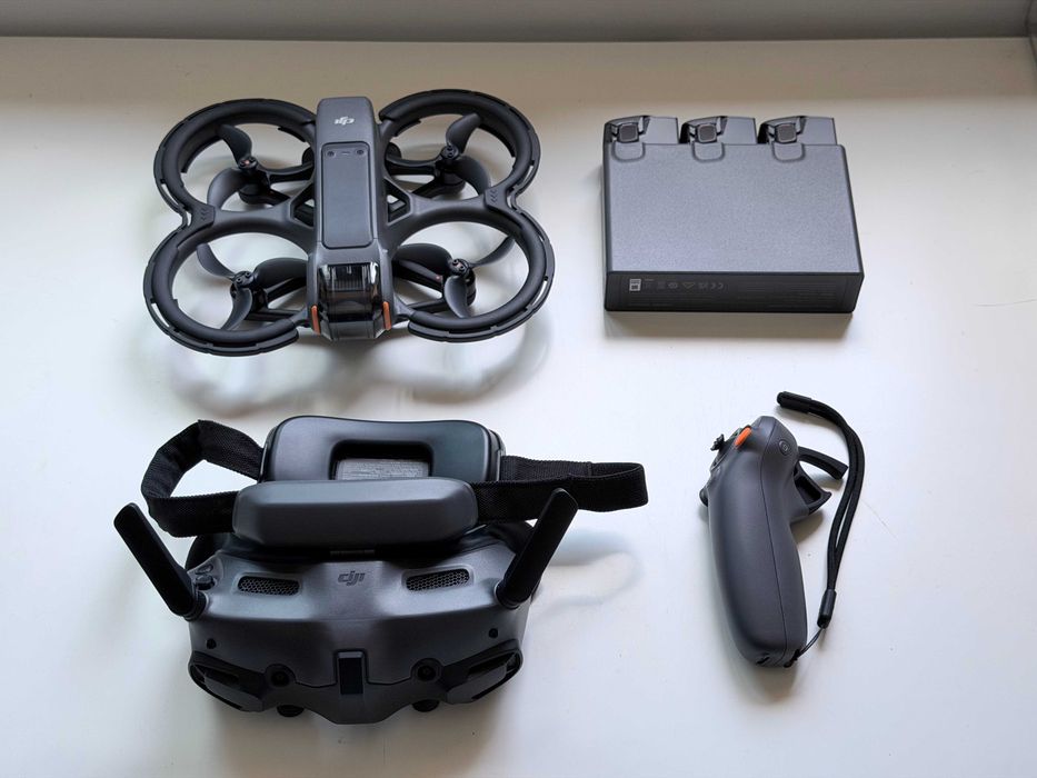 DJI Avata 2 Fly More Combo - c/ Garantia e Seguro Care Refresh (SÓ VISTO!)