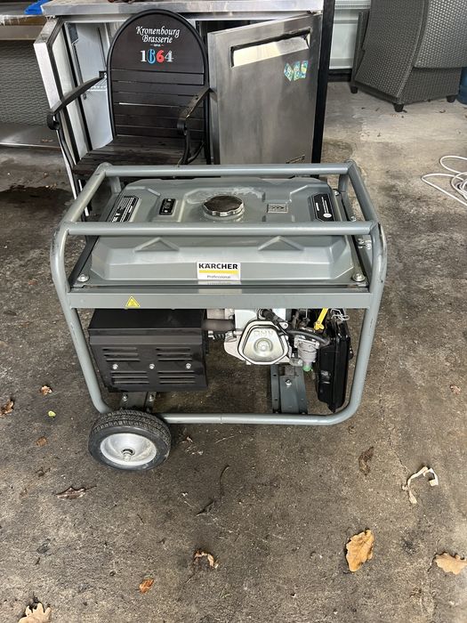 Генератор бензиновый 7.5 кВт Karcher PGG 8/3 бу