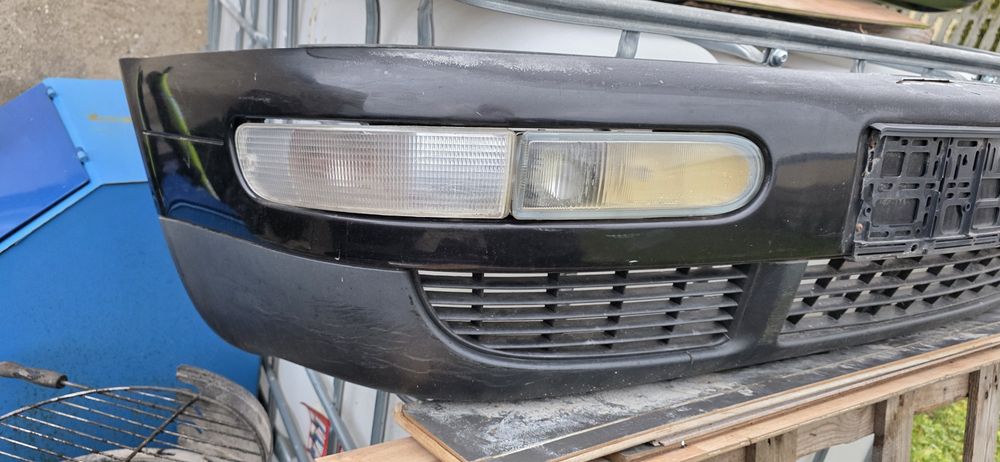 Zderzak audi 80 B4Cabrio