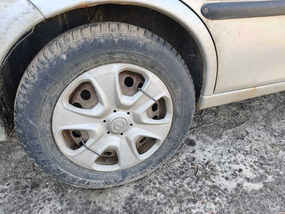 Продаж автомобіля Opel Vectra B