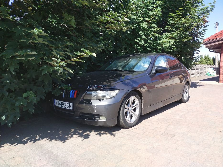 BMW e90-2,5 benzyna. AUTOMAT