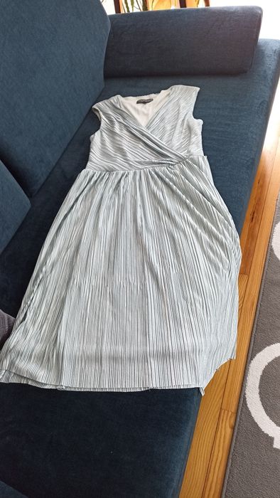 Sukienka szaro -srebrna rozmiar 14