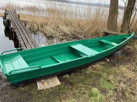 Sprzedam drewniana duza lodz wedkarska