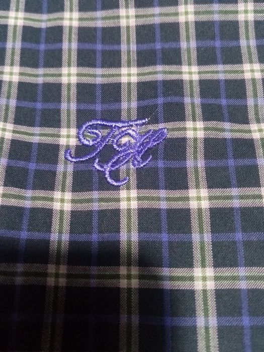 Camisa Tommy 12 anos