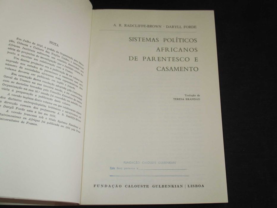 Livro Sistemas Políticos Africanos de Parentesco e Casamento
