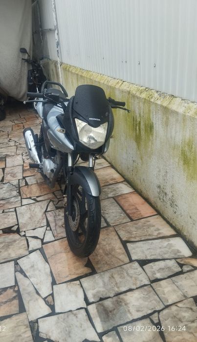 Honda cbf125 mota com poucos kilometros