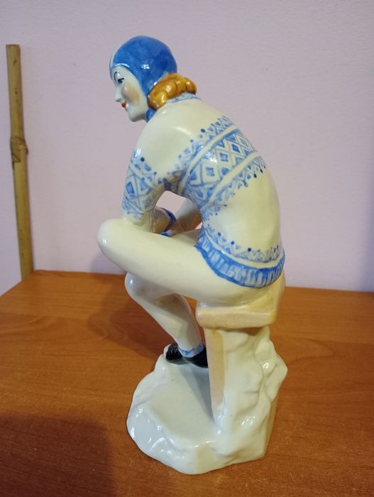 Статуэтка Конкобежка