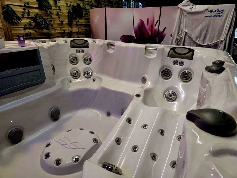 Luksusowe jacuzzi ogrodowe idealne na zime Sundance 880 Maxxus raty !