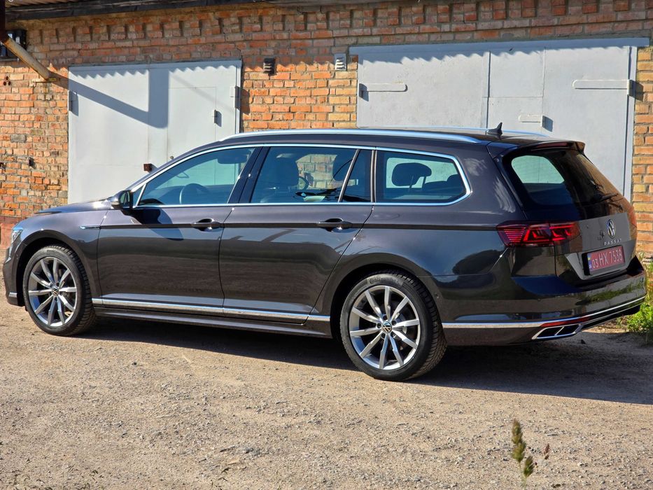 VW Passat R-Line Elegace 2.0TDI 2021