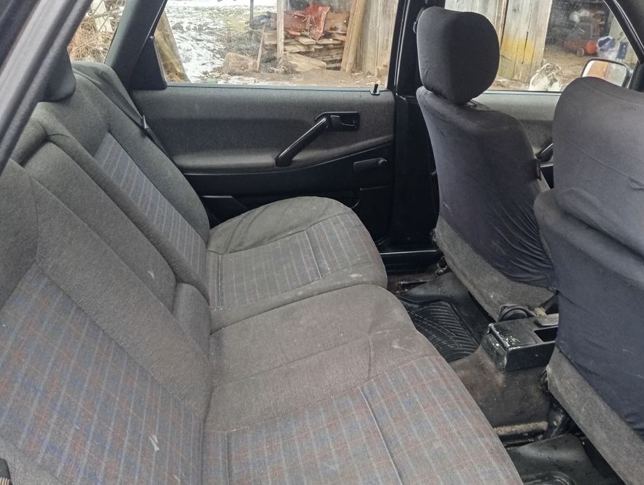 Продається машина