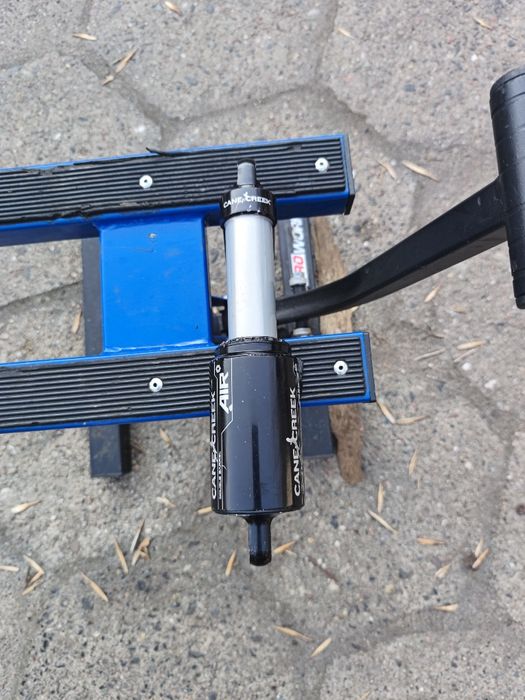 Cane creek double barrel air 241x76