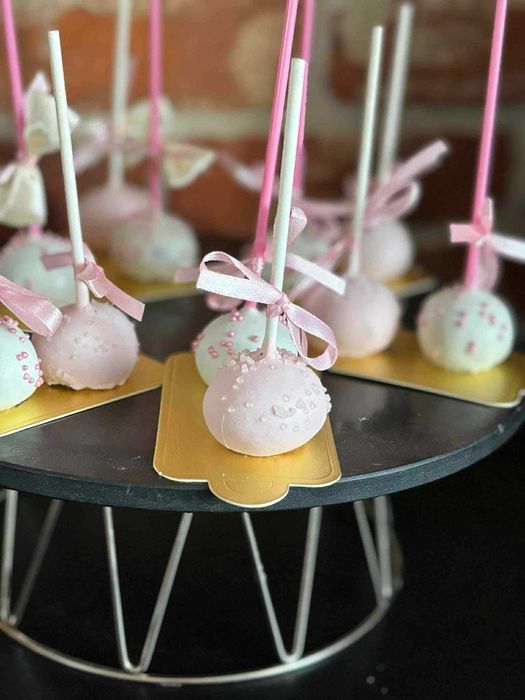 Cake Popsy słodkie lizaki  indywidualne zamówienia