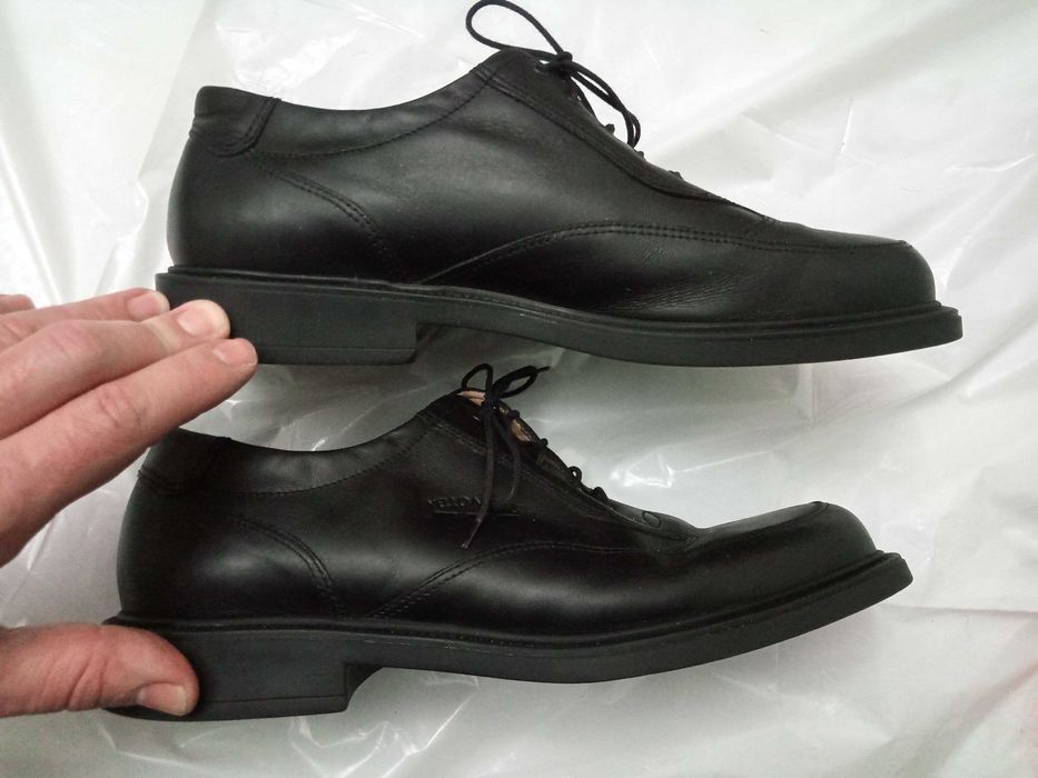 Кожаные мужские туфли