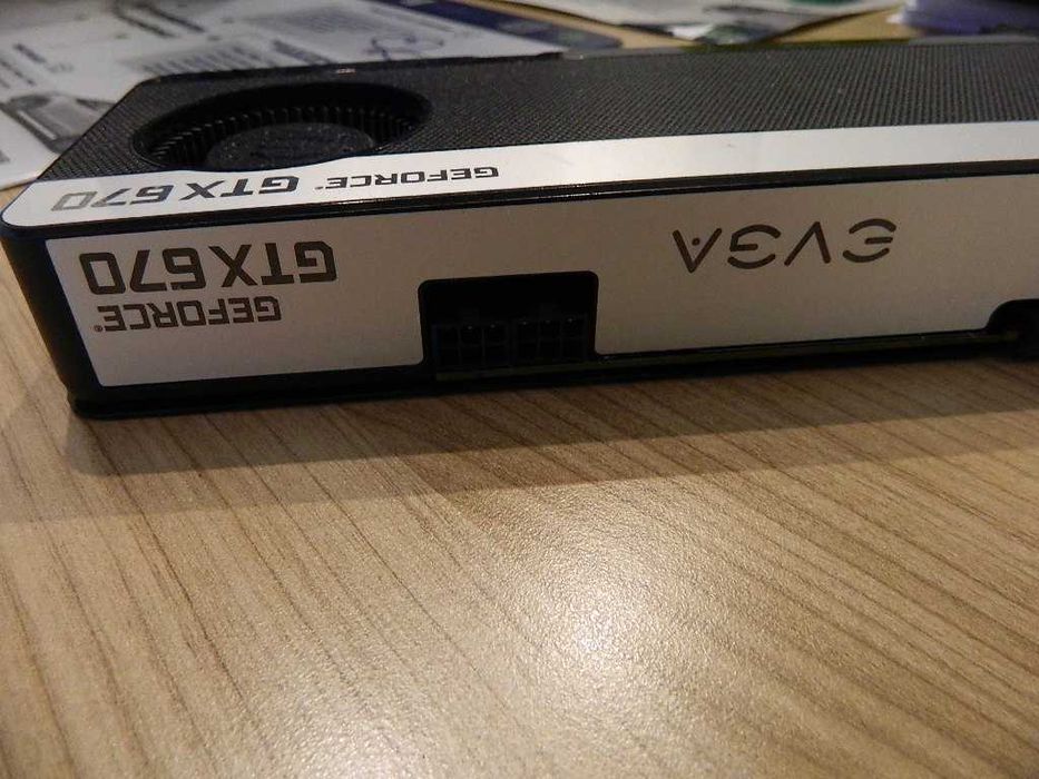 GeForce GTX670 2GB DDR5