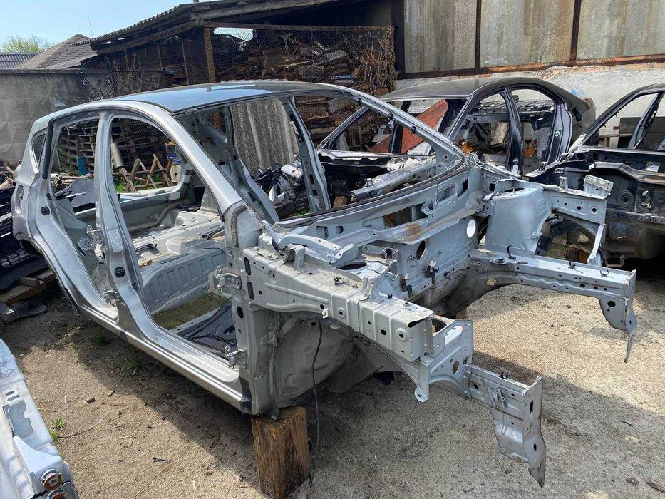 Кузов Поріг Крило Четверть Лонжерон Панель Криша Nissan Qashqai J10