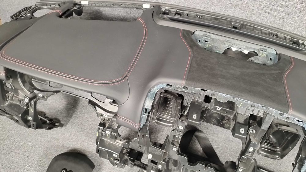 ZONDA AIRBAG USA regeneracja konsoli, naprawa kokpitu, naprawa deski