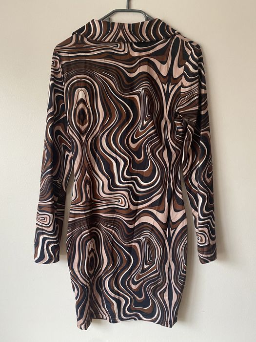 Vestido novo curto