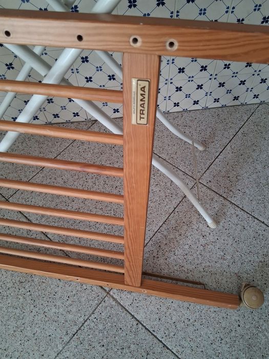 Berços/camas de bebé/cadeira