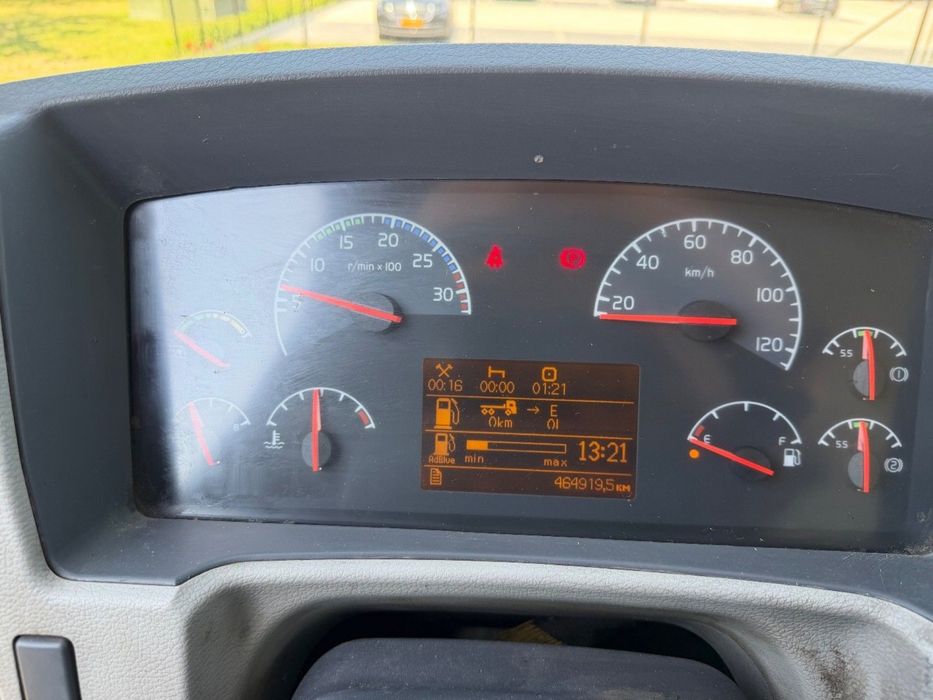 VOLVO FE Com Grua HMF 1563 k4 Excelente C/Radiocomando Apenas 460.000km ###OPORTUNIDADE###