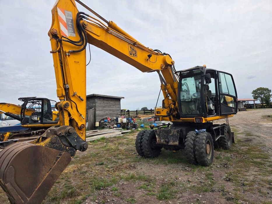 Koparka kołowa JCB
