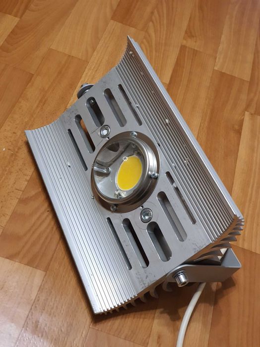 Прожектор светодиодный COB