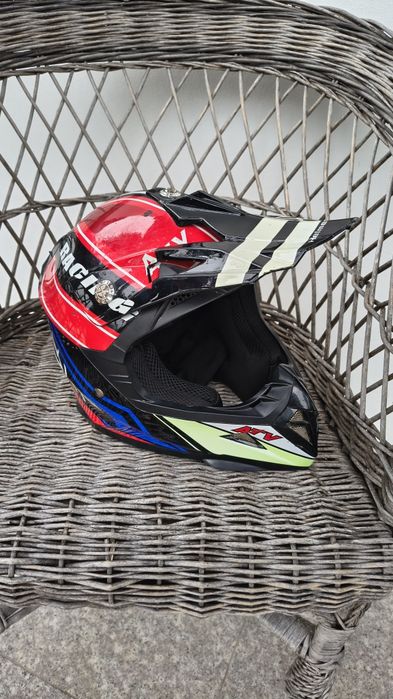Kask na Crossa dla nastolatka
