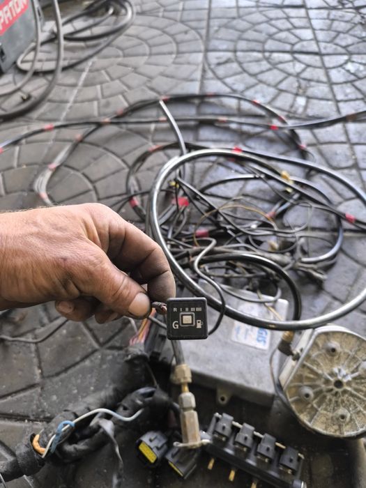 Газове обладнання на V8