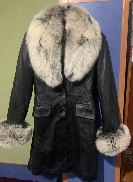 Пальто женское. Хорошое состояние.