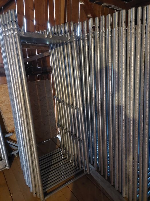 12x8m rusztowanie 100m elewacyjne Plettac drewniane podesty 2,5m lub 3