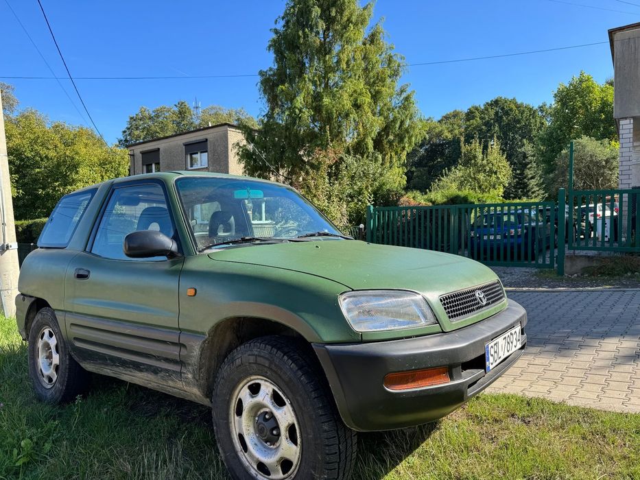 Toyota RAV4 Benzyna+Gaz LPG 4*4  Wszystko sprawne stan bdb